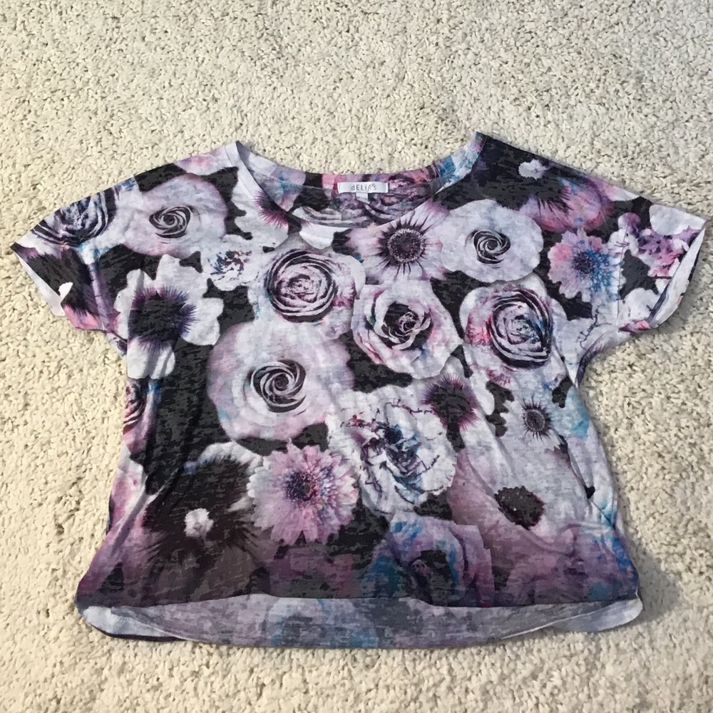 dELiA*s Crop Top Floral Tie Dye Design